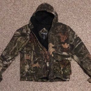 Good jacket but is too small for a high schooler